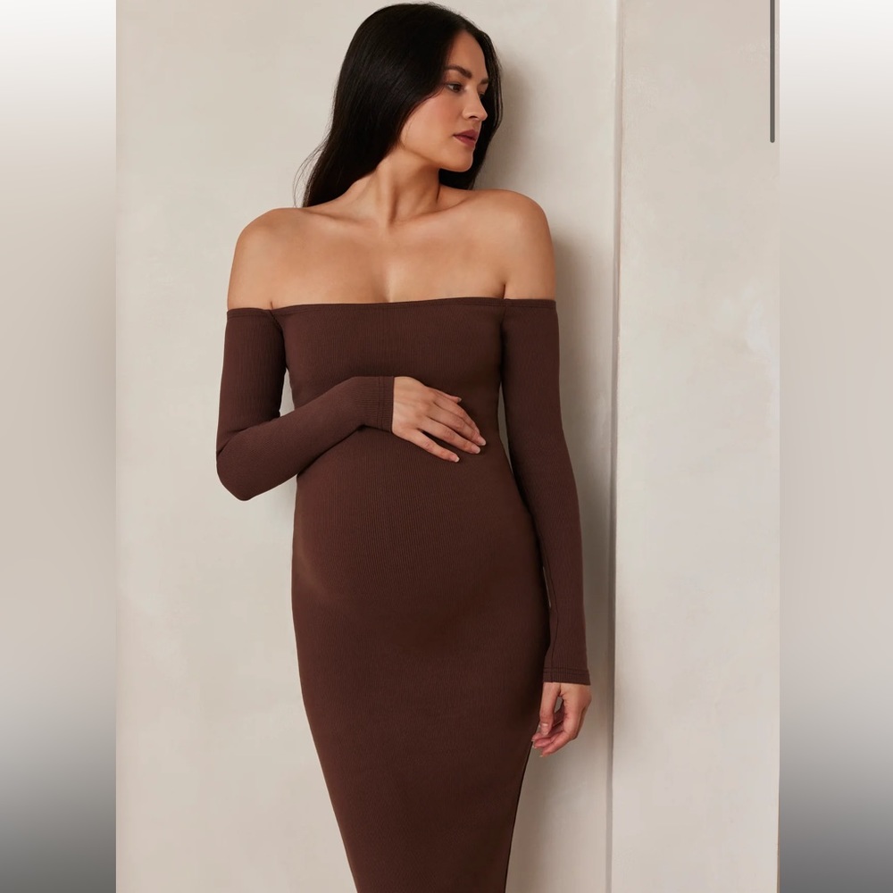 Bumpsuit - Sculpting Rib Off The Shoulder Dress